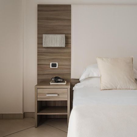 Hotel Embassy Riccione Eksteriør bilde