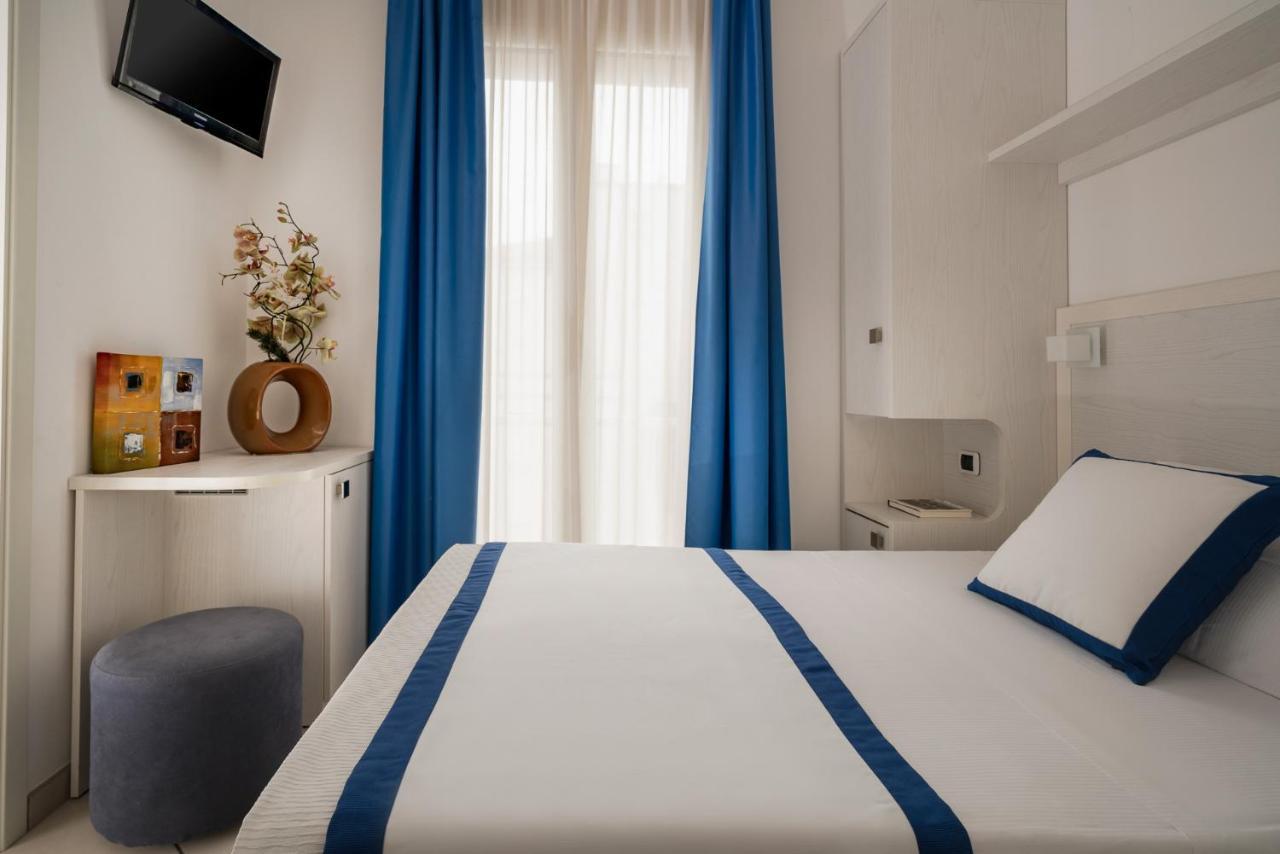 Hotel Embassy Riccione Eksteriør bilde